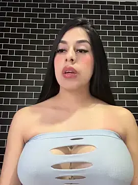 Liasophia2  live sex cam