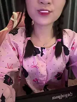 Nira-bei  live sex cam