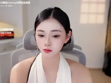 Ocean--Lili  live sex cam