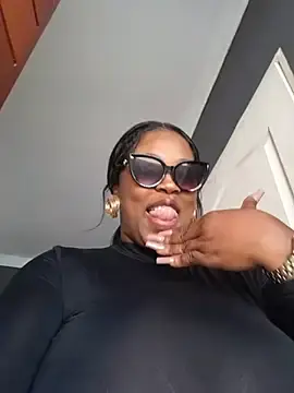 SWEETDOLLY29XX  live sex cam