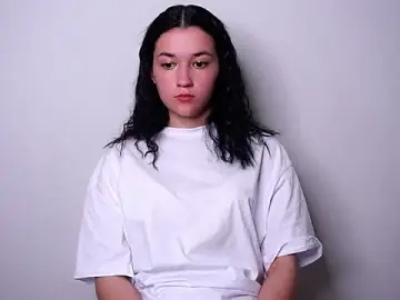 WinonaHoly  live sex cam
