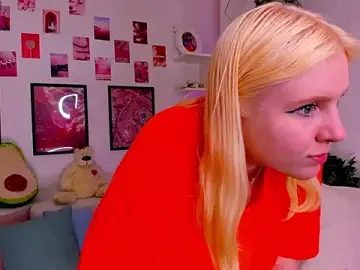 Art_lovee  live sex cam