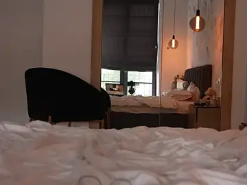 Ibiddi  live sex cam