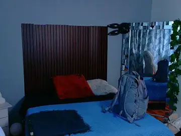 Kataleya03  live sex cam