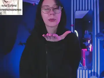 Meomeee  live sex cam