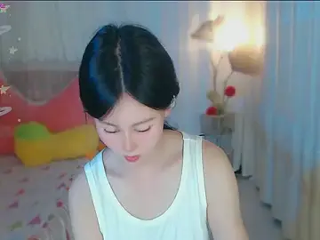 Aimee-520  live sex cam