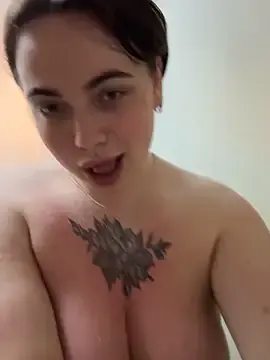 AliraX  live sex cam