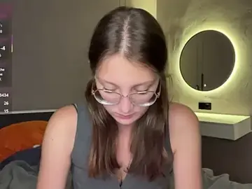 ChrisAmott  live sex cam