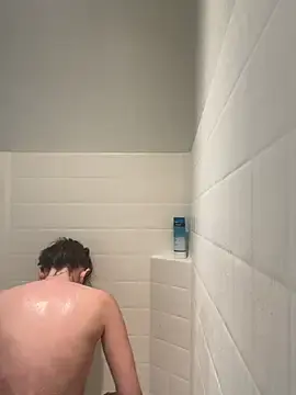 Emilyinlove  live sex cam