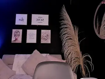 Nina_voss  live sex cam