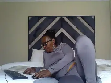 Hotgrannxxx58  live sex cam