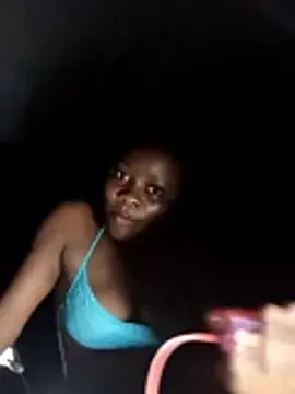 Waterpuss  live sex cam