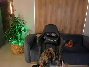 KylaMorrison  live sex cam