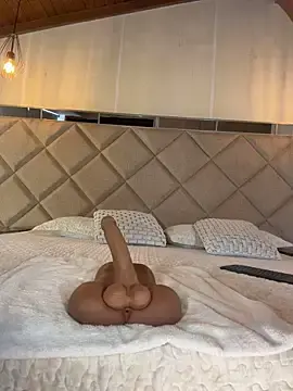 KylaMorrison  live sex cam