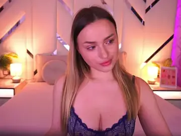 LindsieGreyy  live sex cam