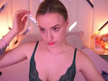 LindsieGreyy  live sex cam