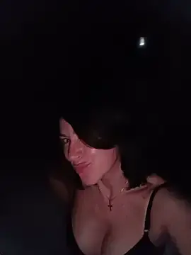 Luna_7777  live sex cam