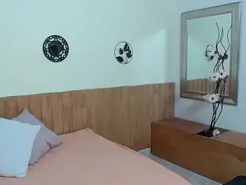 Suxxxy_  live sex cam