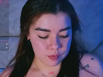 BellatrixKorz  live sex cam
