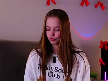 FalineDowlen  live sex cam