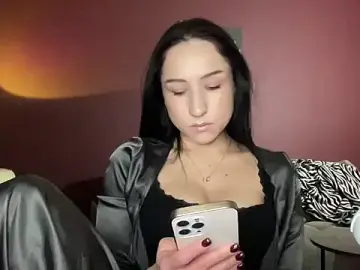 Lorimaki  live sex cam