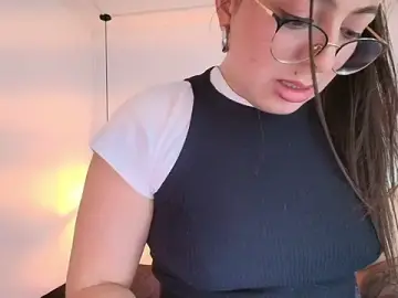 MiaWils_  live sex cam