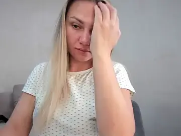 MonicaSweettty  live sex cam