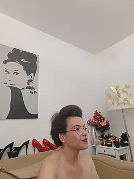 RebeccaNoble  live sex cam