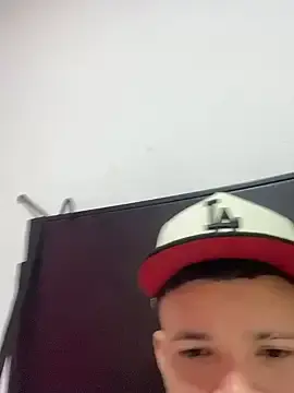 Estivenn  live sex cam