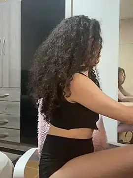Izumikarol  live sex cam