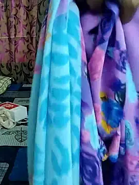 Kavi-99  live sex cam
