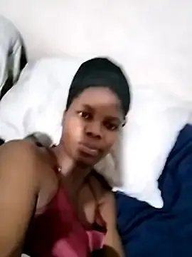 Lilyteddy  live sex cam