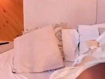 EroticAlana1  live sex cam