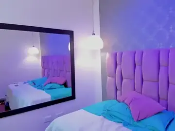 Lily-Moon_  live sex cam
