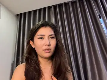 LindaHernandez  live sex cam