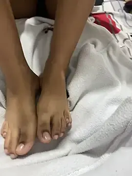 Pisotossexis  live sex cam