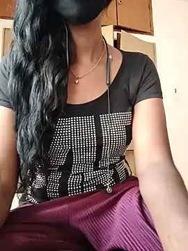 Rosey-Tamill  live sex cam