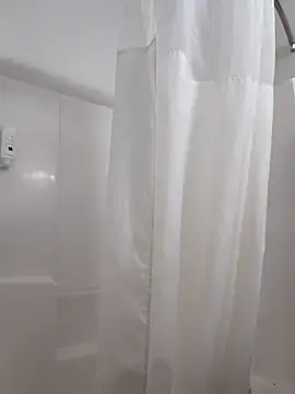 SKYLRose  live sex cam