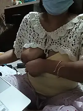 Pika_pikachuu  live sex cam
