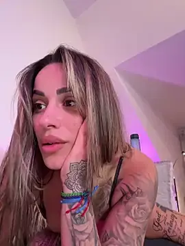 -Alisa  live sex cam