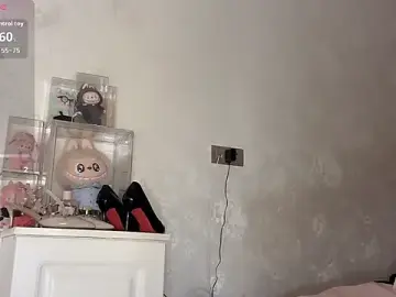 9Zoe-  live sex cam