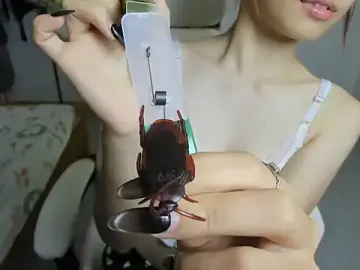 Bambii_iu  live sex cam