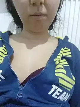 Ecemsu67  live sex cam