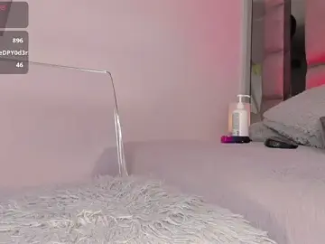 MaddyGray_  live sex cam