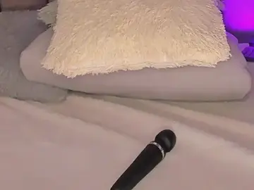 MaddyGray_  live sex cam