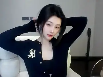 SylvieMaya  live sex cam