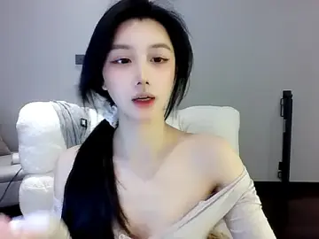 SylvieMaya  live sex cam