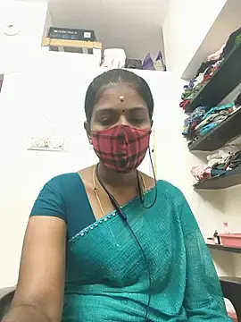 Tamil_Yalini12  live sex cam