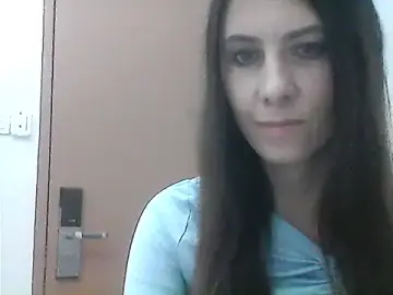 Thaylini  live sex cam