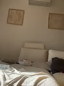 Lyajoliee  live sex cam